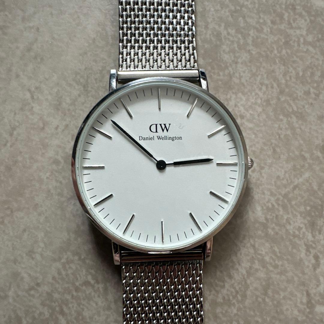 Used Daniel Wellington DW Silver Mesh Watch Battery Replacement Required