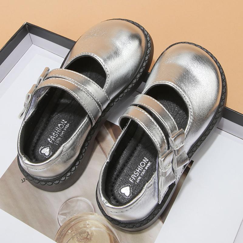 

Детские кожаные туфли на двойных ремешках для девочек 2025 Осень Новые туфли для малышей Нарядные туфли Однотонные Элегантные школьные Мэри Джейн 28 серебряный
