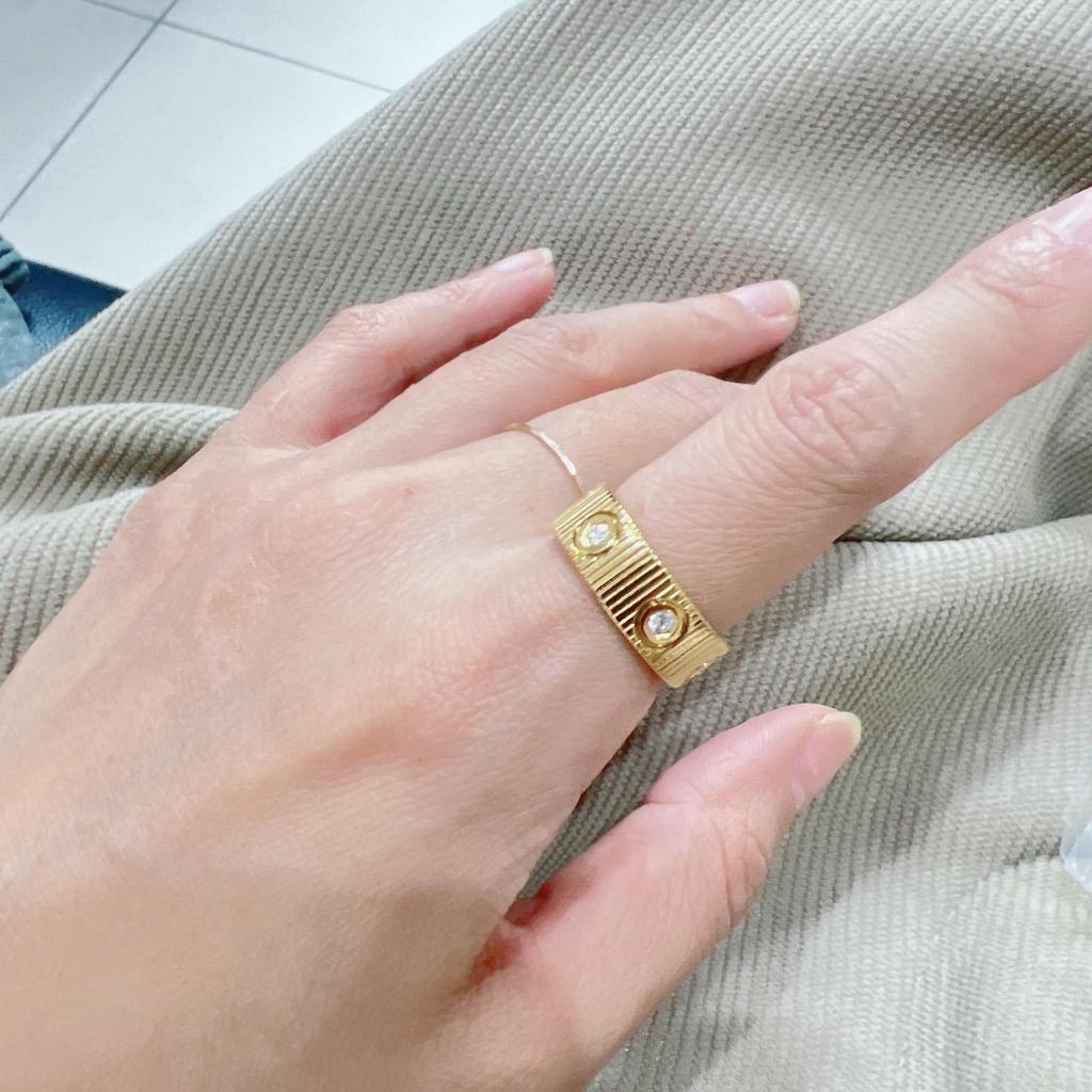 High Quality Version 6 Diamond Version Three Color Ring for Daily Wear Exquisite Craftsmanship for Men and Women Gifts for Men and Women Birthday Gift