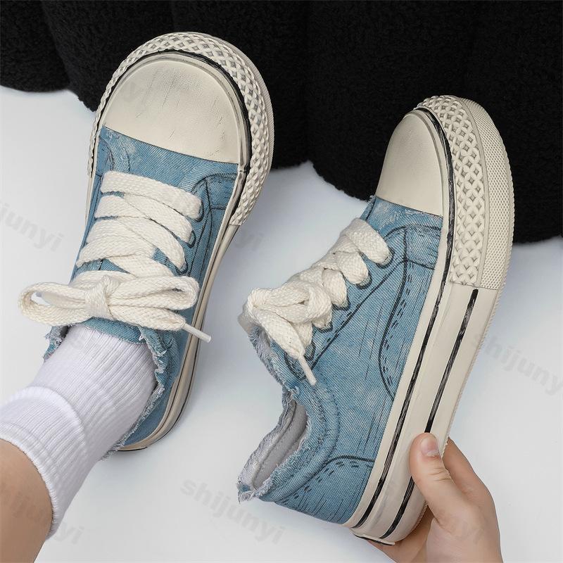 Man Canvas Shoes Autumn 2025 Fashion Blue Graffiti Men's Vulcanize Shoes Comfortable Platform Canvas Sneakers Men Zapatillas