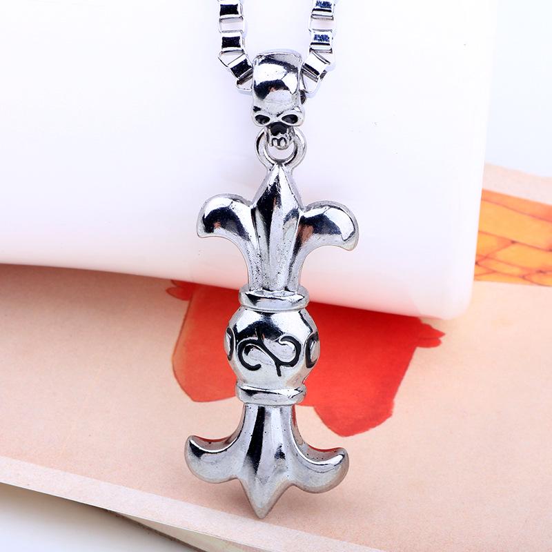 Men's Exaggerated Skull & Flower Metal Pendant Necklace - European/American Style