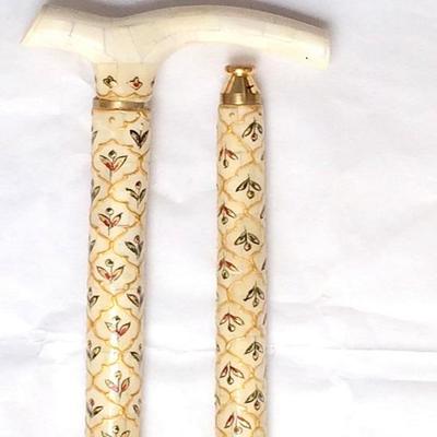 Elegant Foldable Camel Bone Walking Stick The Perfect Blend of Style and Mobility