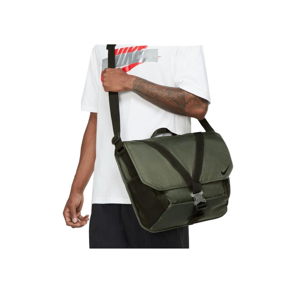 New Nike Polyester Messenger Bag Crossbody Bags Regular Unisex Enamel Green DB0498-355