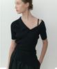 LUCIR ZU Diagonal Collar Knit (Black)