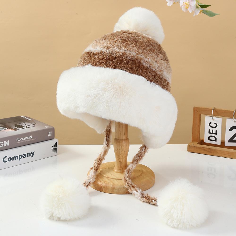 Fashionable Winter Gradient Knitted Hat Outdoor Skiing Warm Ear Protection Knitted Hat Pullover Hat