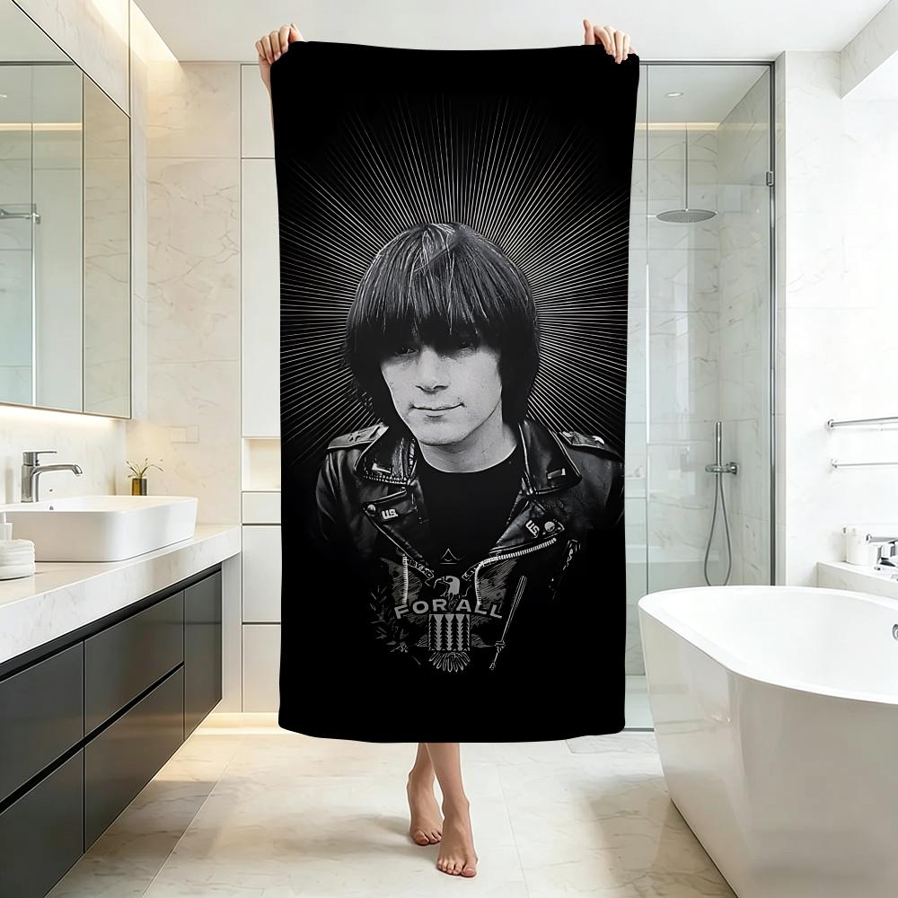 Retro R-RamonesS Towel Five-Star Hotel Quality Eco-Friendly Ultra Soft Thick Towels & Beach Towels