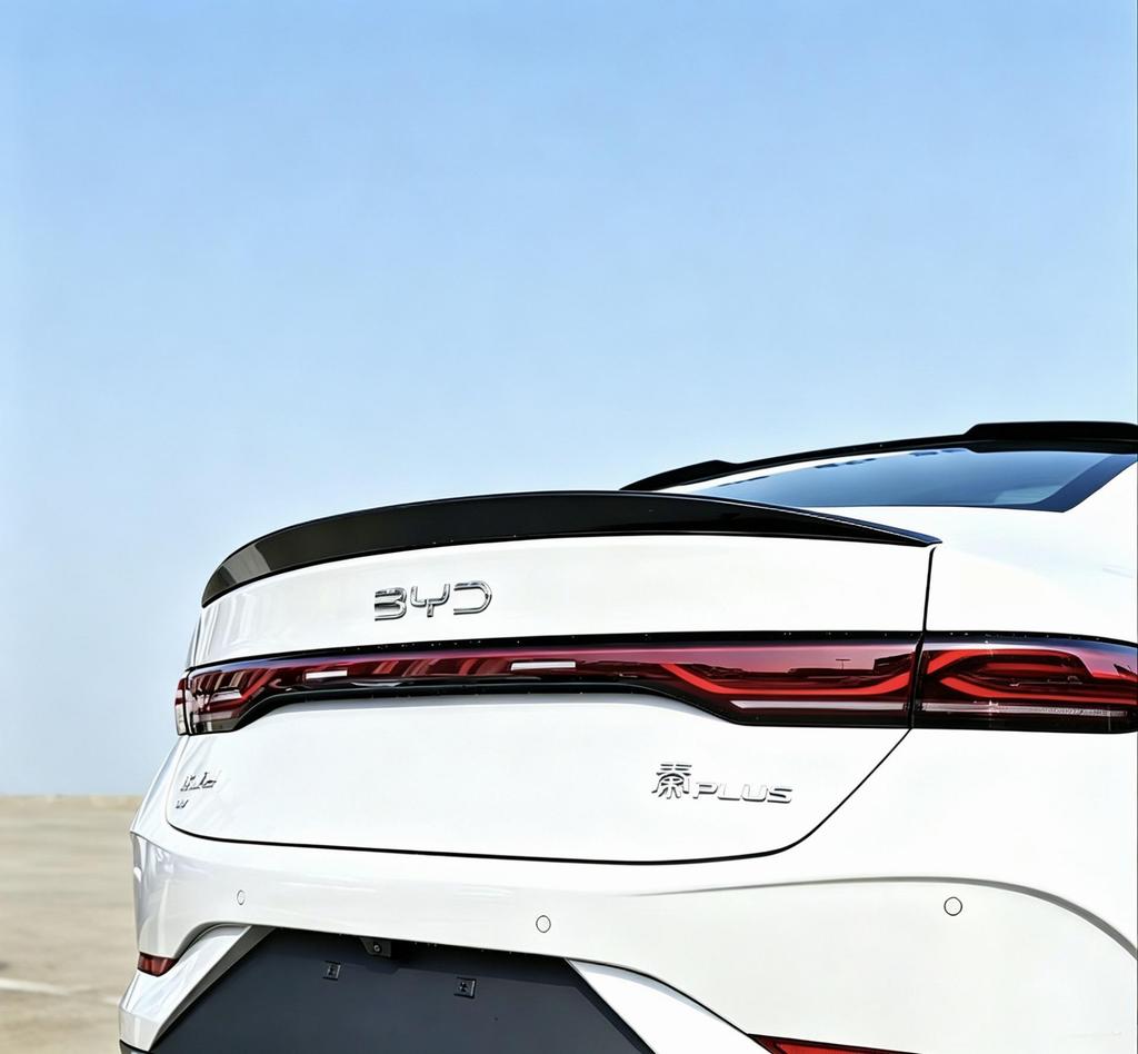 Compatible Modified Roof and Rear Spoiler Kit for 25 Qin PLUS DMi EV Models - Includes Rear Diffuser, Front Splitter, Front Lip, and Rear Bumper.