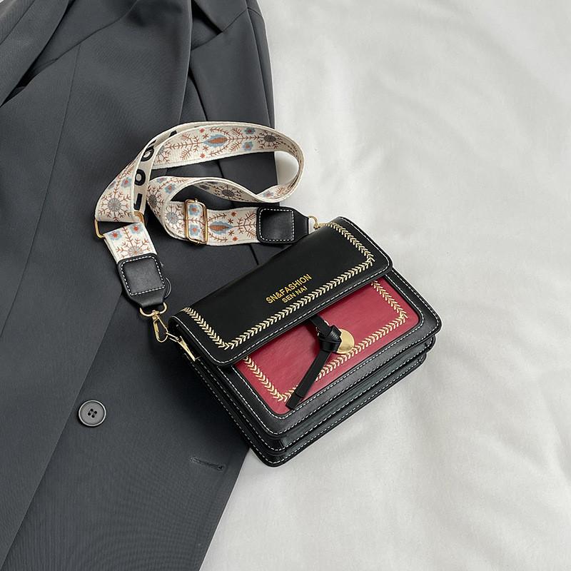 Cute And Chic Single Shoulder Crossbody Bag For Women In Trendy Colors Ideal For Daily Use