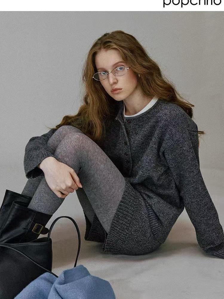 Women's French-Style Rolled Edge Round Neck Pullover Sweater - Soft, Cozy, Loose Fit for Autumn/Winter Layering