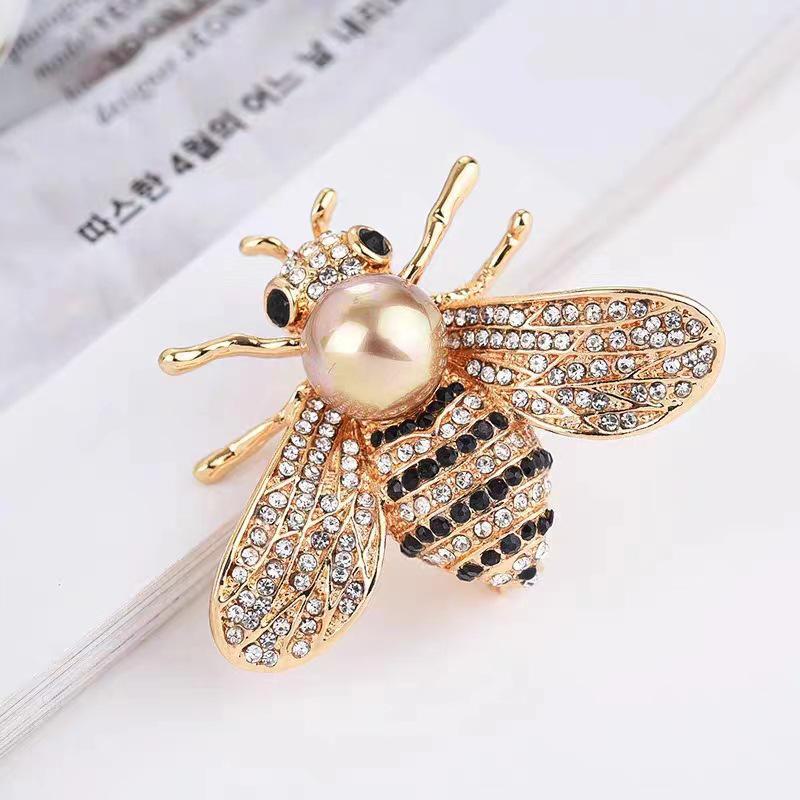 Broche abeille en perles: Bijoux et accessoires vestimentaires rétro pour femmes, motif insectes