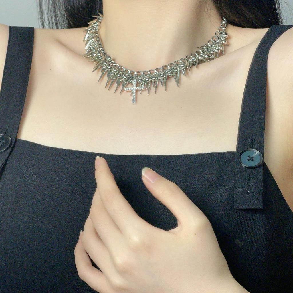 Y2K Spicy Girl Dark Star Leather Choker Necklace - Pure Desire Clavicle Chain