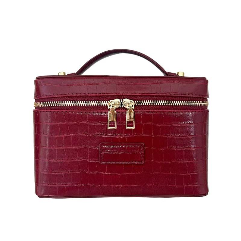 Portable Cross-Grain Leather Cosmetic Bag with Gold Hardware - Makeup and Skincare Travel Organizer