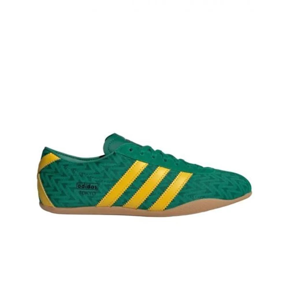 adidas Tokyo Bold Green Equipment Yellow W250