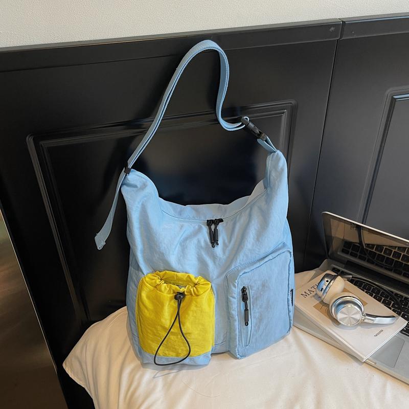 Borsa a Spalla Grande Capacità con Cuciture Colorate Borsa a Tracolla Leggera da Donna con Tasche Multiple