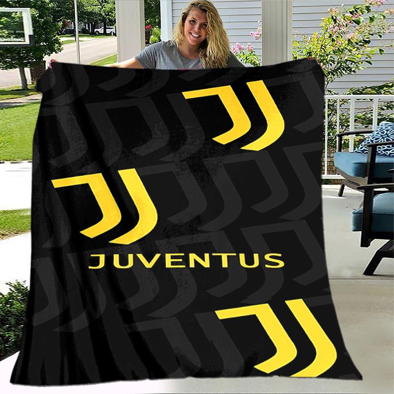 1pc Blanket - Juventus FC logo Print Design, Lightweight Blanket for Sofa, Bed- Soft &Warm, Gift for All Seasons