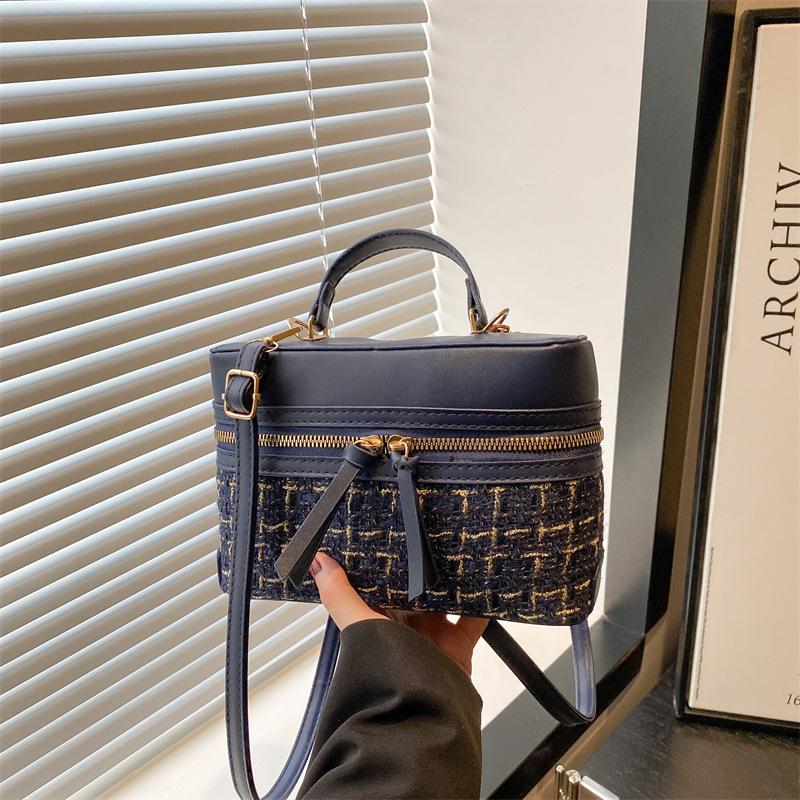 Spring and Summer New Product Trend Women's Storage Box Bag Simple Casual Portable Shoulder Messenger Bag