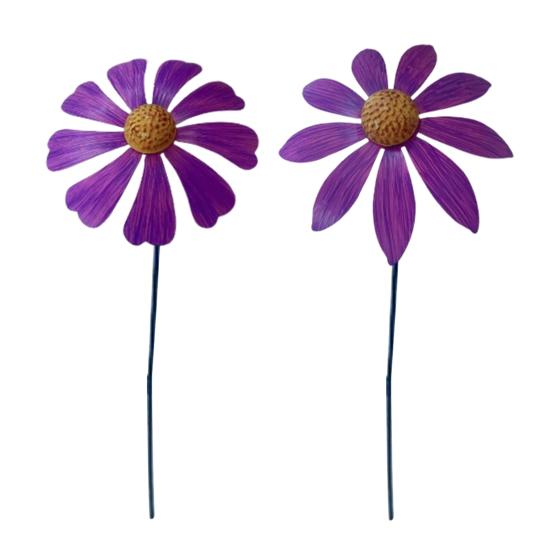 Metal Flower Garden Stake Outdoor Ground Insert Flower Decoration Rustic Flower Yard Art Stake for Lawn Patio Pathway Decor