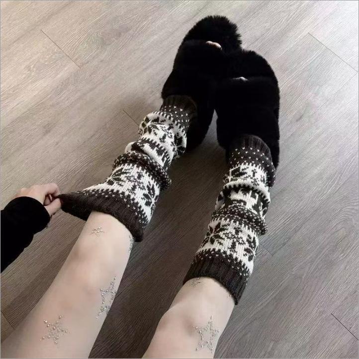 Fair Island Snowflake Retro Japanese Y2K Babes Autumn And Winter Warm Christmas Knitted Stacking Socks Cover Fair Island Leg Cover One size fits all