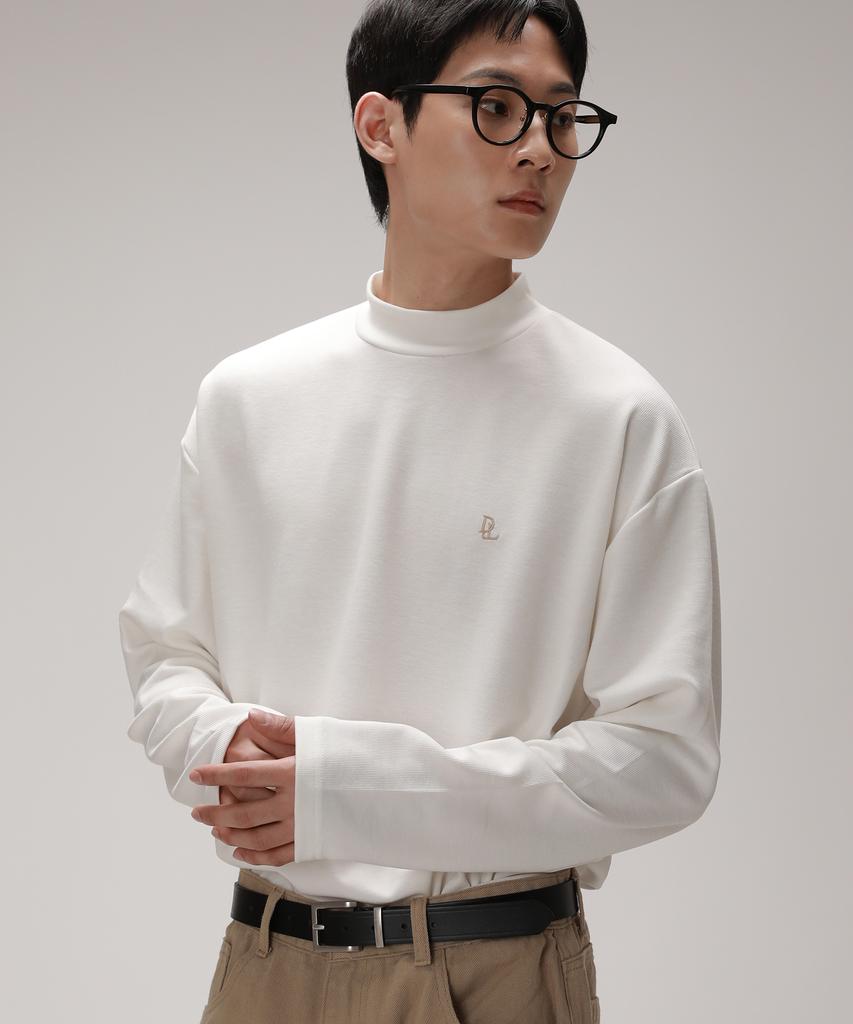 Dibellobeu Essential Semi-Overfit Mock Neck Knit