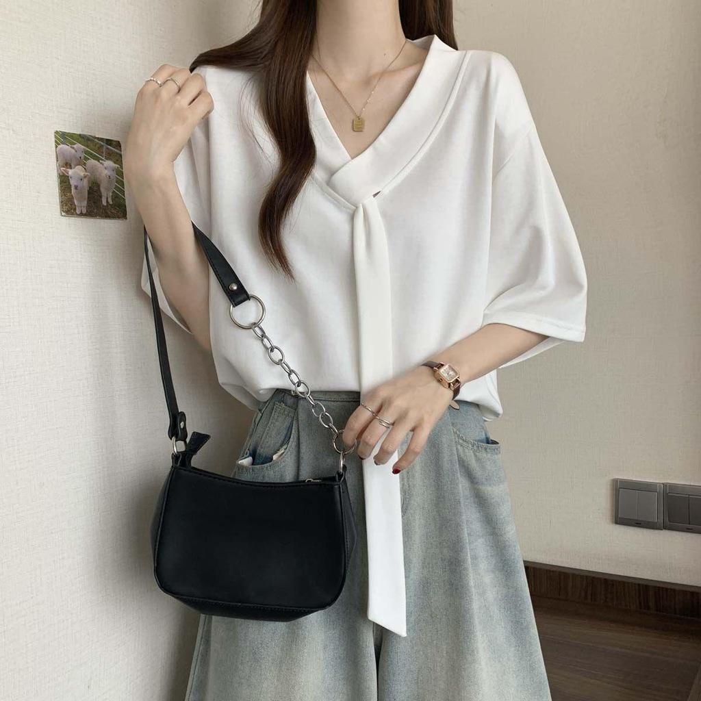2026 Plus Size V-Neck Short-Sleeve Slimming T-Shirt for Women - Loose Fit, Flaw-Hiding Summer Fashion Top