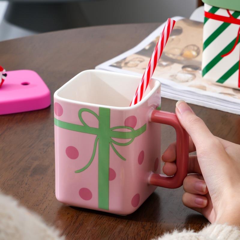 Cute Santa Claus Ceramic Mug With Handle Lid Straw Home Oat Milk Coffee Breakfast Cup Couples Christmas Gift 450ML