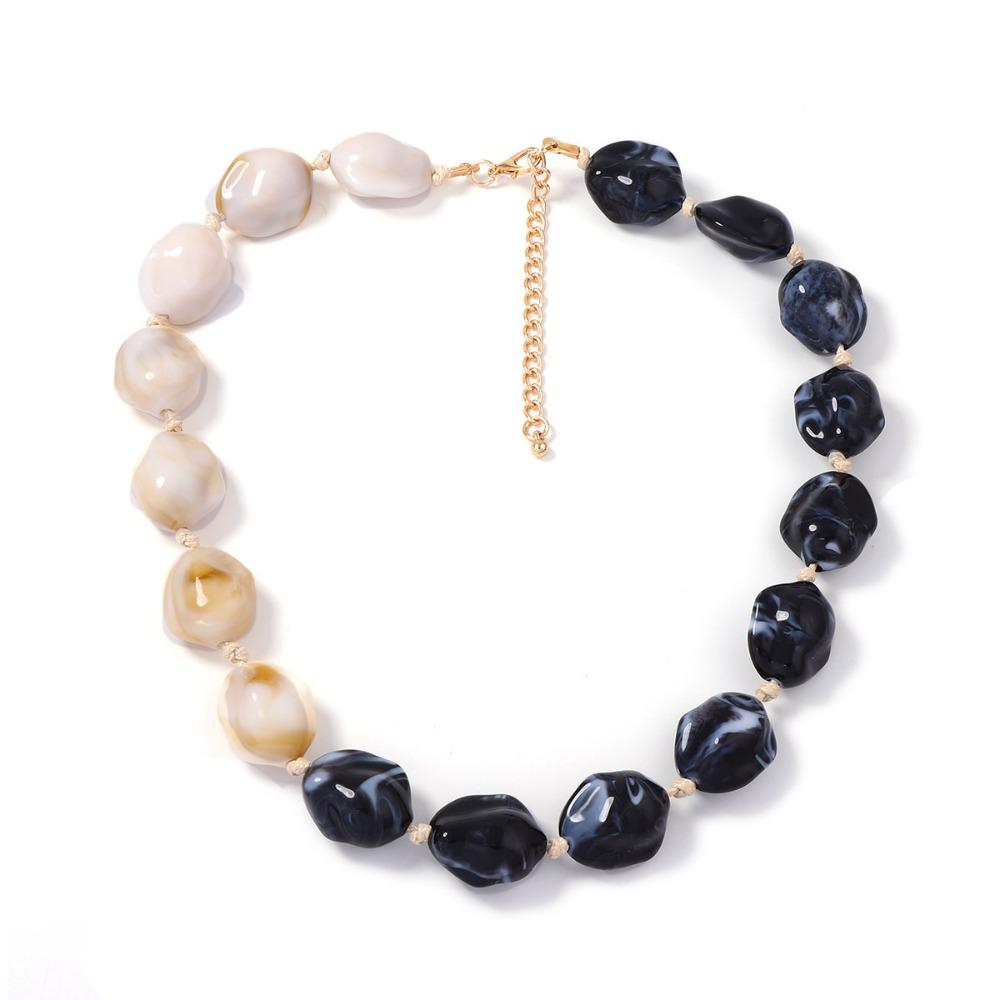 Multi-color Short Necklace Simple Choker Fashionable Exaggerated Beaded Necklace  for Women Girls