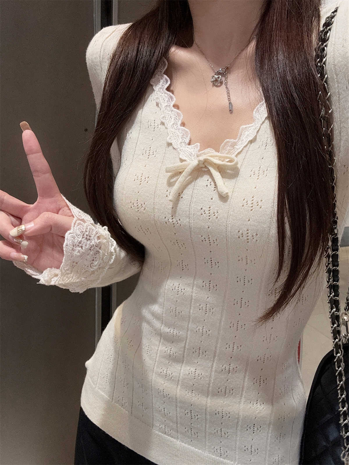 

Andy fleece v-neck lace-up wool knitted sweater autumn and winter slim-fit jacquard inside long-sleeved Spice Girl bottoming top L абрикосовий
