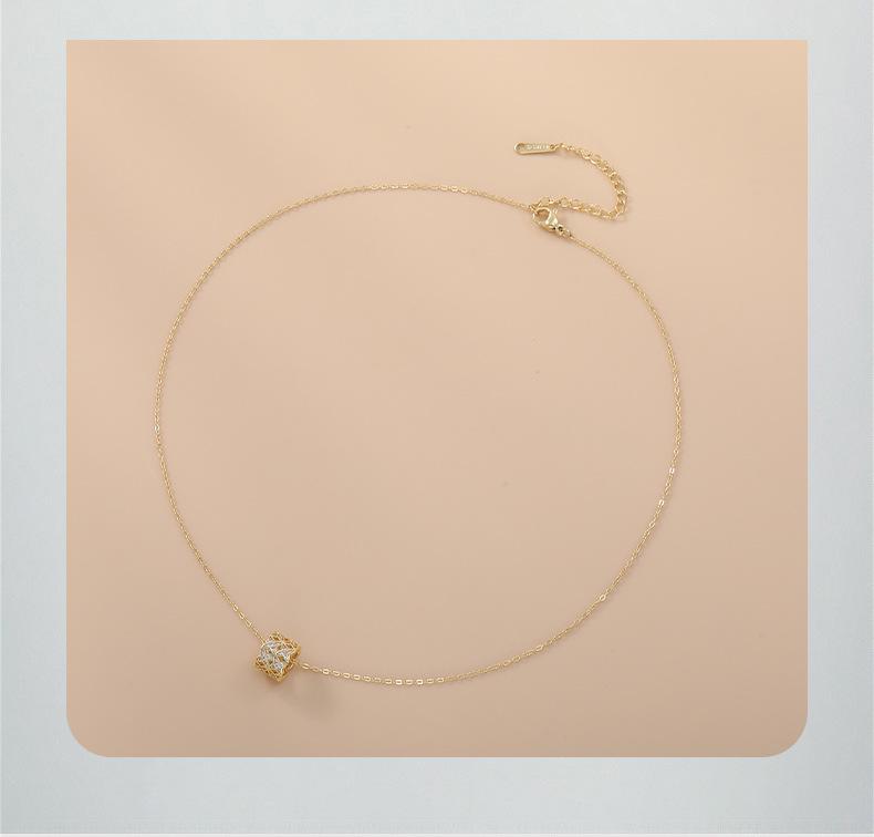 Collier Pendentif Zircon Élégant Double Rang pour Femmes - Cuivre, Design Simple & Exquis