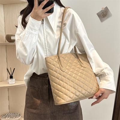 New Large-capacity Foreign Gas Rhombus 2025 New Casual Embroidery Thread Simple Solid Color Single Shoulder Underarm Tote Bag Large