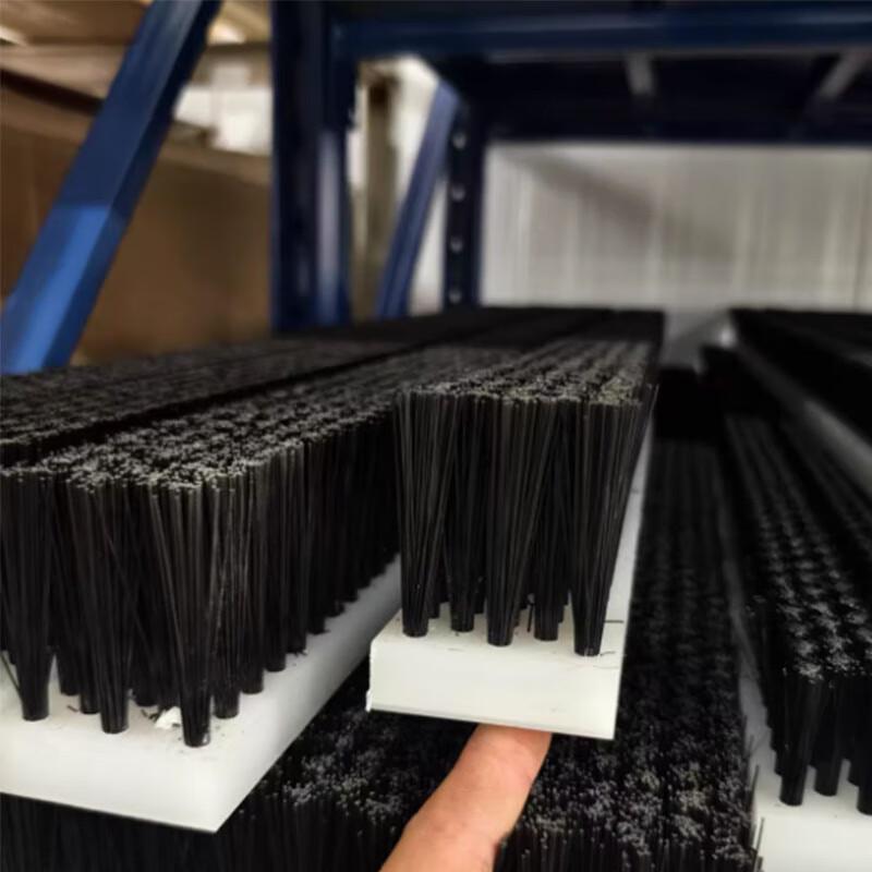 Lvkun Industrial PVC Strip Brush Set