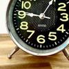 Sveglia a Doppia Campana da 4 Pollici con Retroilluminazione Quadrante Luminoso Silenziosa a Batteria Sveglie per