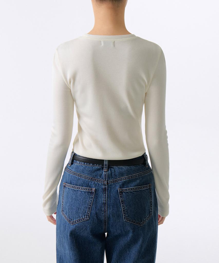 MUSINSA STANDARD WOMAN [Heat Standard] Women'S Fleece-Lined Slim Crew Neck Long Sleeve T-Shirt [Cream]