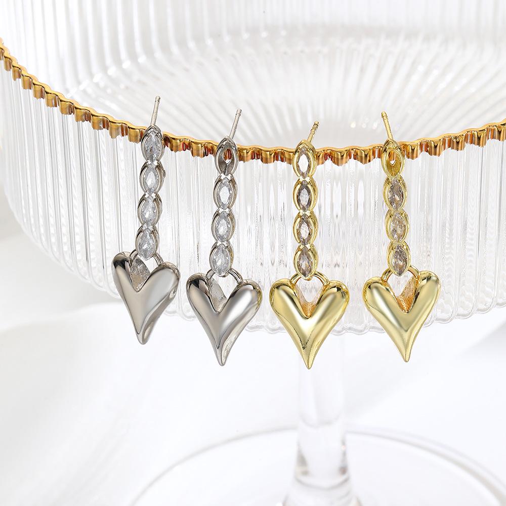 

Copper-Plated 18K Gold Heart-Shaped Drop Earrings - Niche Design, Luxury Studs