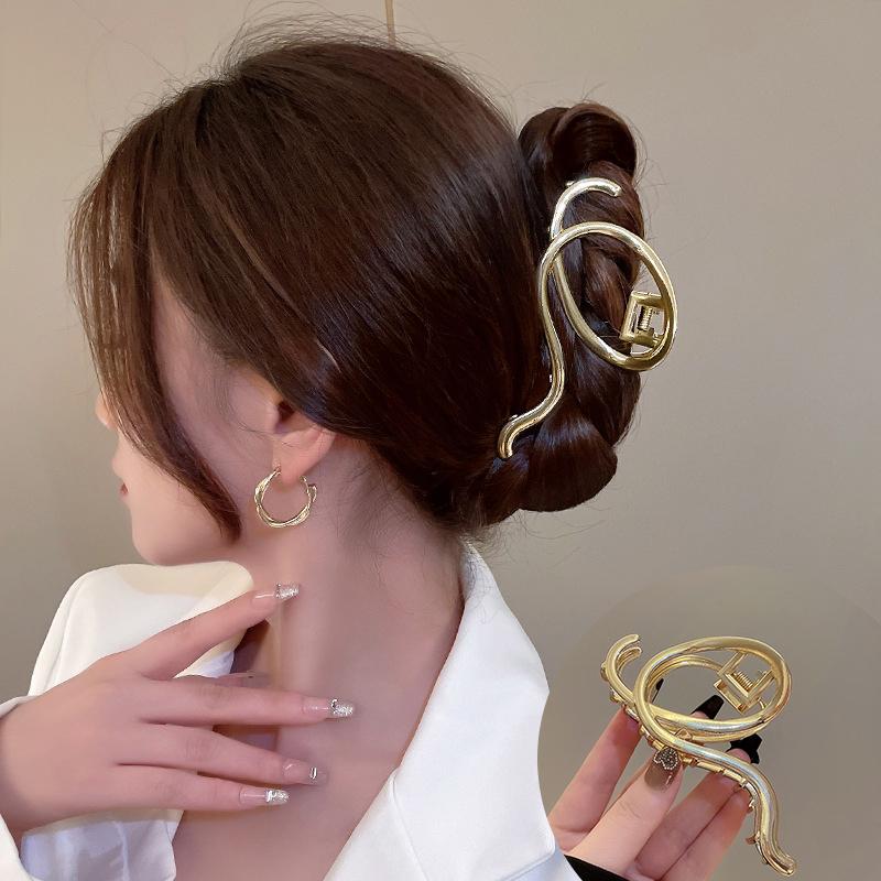 31Styles Metal Gold Silver Hair Claw Clips For Women Geometric Cross Snake Girls Jaw Clamps Punk Korea Hairwear Accessories