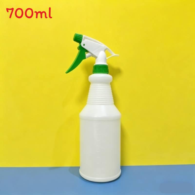 

Plastic Spray Bottle 700ml Pe Material For Car Cleaning And Hotel Maintenance With Adjustable Nozzle зелений