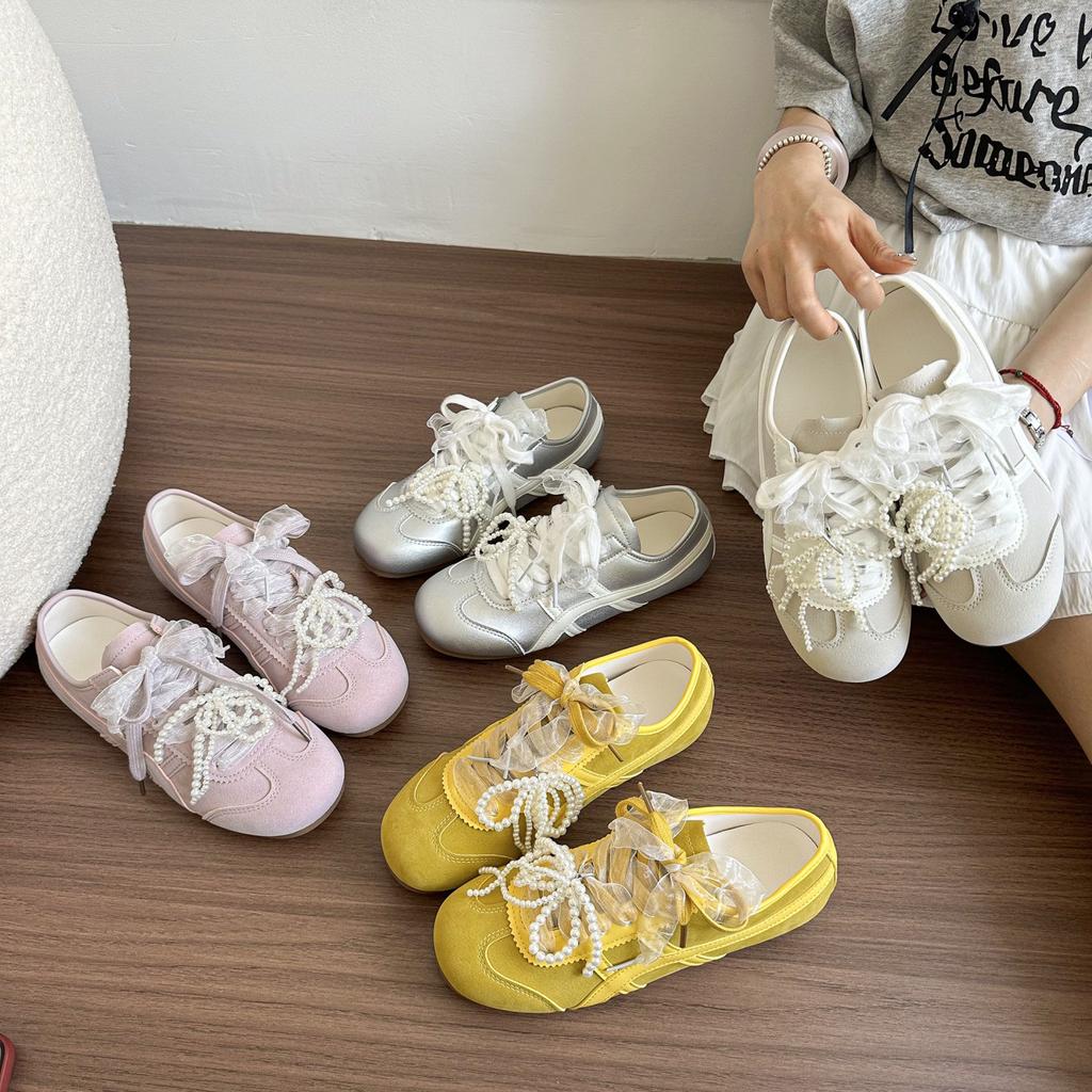 Korean pearl lace German training shoes women's summer 2025 new fashion versatile and comfortable sports and leisure white shoes