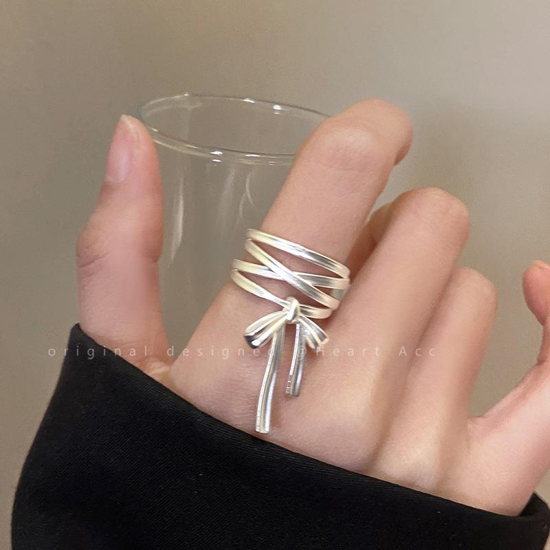 Ballet Bowknot Adjustable Metal Ring - Fashionable, Simple Design for Index Finger