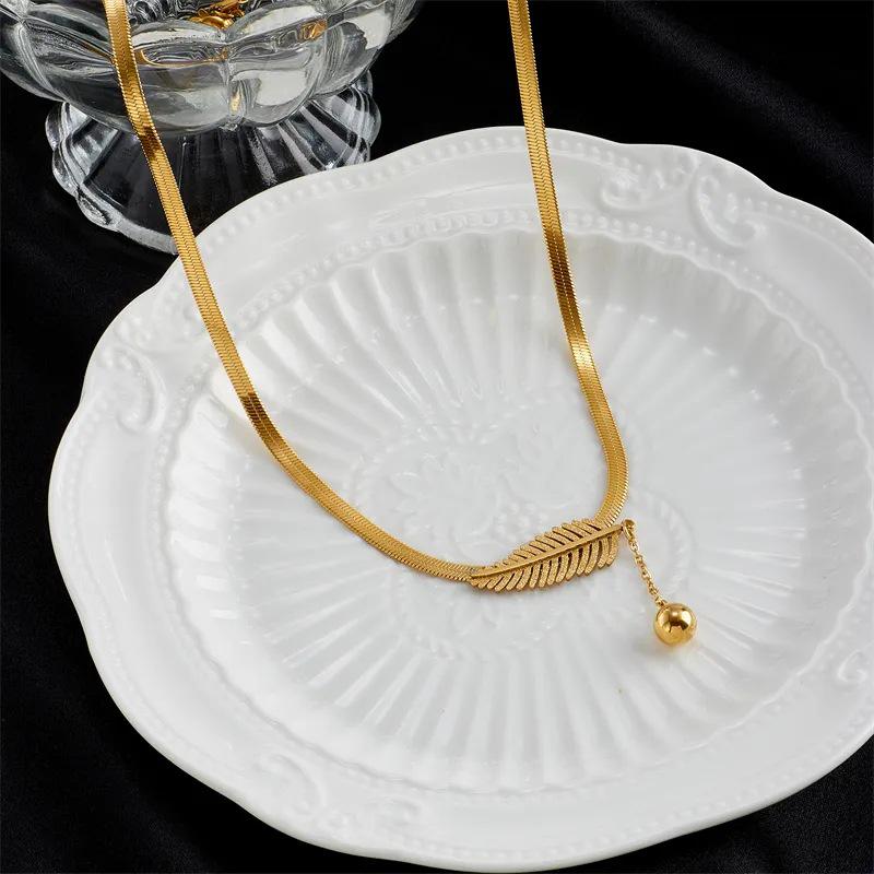 Gold-Plated Frosted Leaf Pendant Necklace with Snake Chain for Women