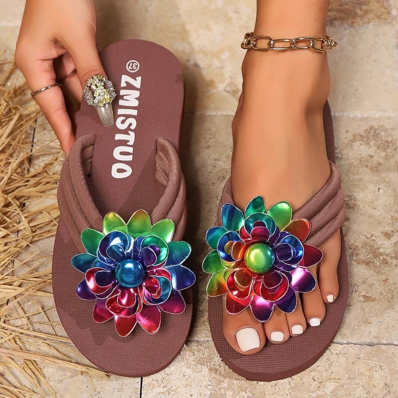 Fashion Summer New 2025 Pinch Toe Women's Slippers Fashion Outdoor Beach Plus Size Sequins Floral Light Best Seller Flat Slipperszapatos