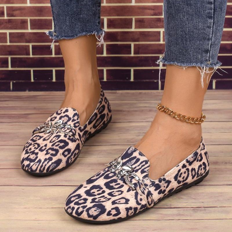 Autumn Large Size Single Shoes Women's New Flying Woven Shallow Mouth Chain One Pedal Outer Wear Casual Flat Shoes