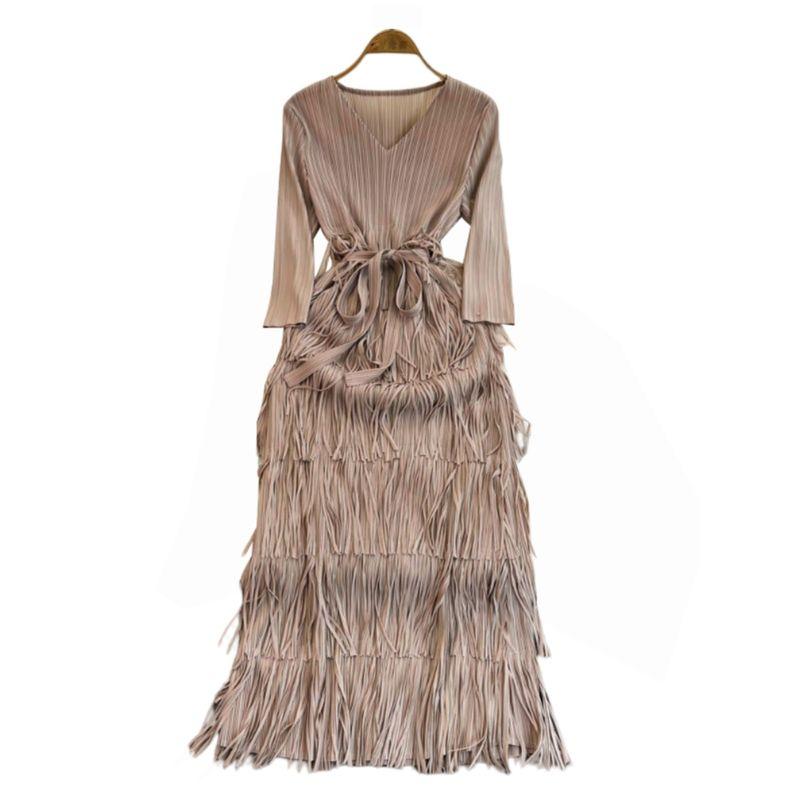 Affordable Luxury Fashion Socialite Elegant Ruched 3/4 Sleeve V-neck Waist-Controlled Slimming Mid Length Long Length A- line Tassel Dress