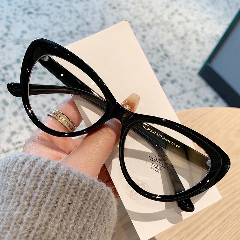 Fashion Ladies Cat Eye TR Frame Anti Blue Light Prescription Myopia Glasses Photochromic Custom Design