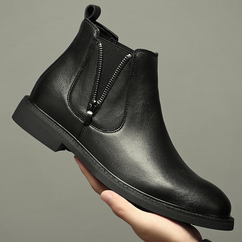 

Martin boots men s high-top autumn 2025 new British style tooling short boots heightening men s medium-top Chelsea boots 38