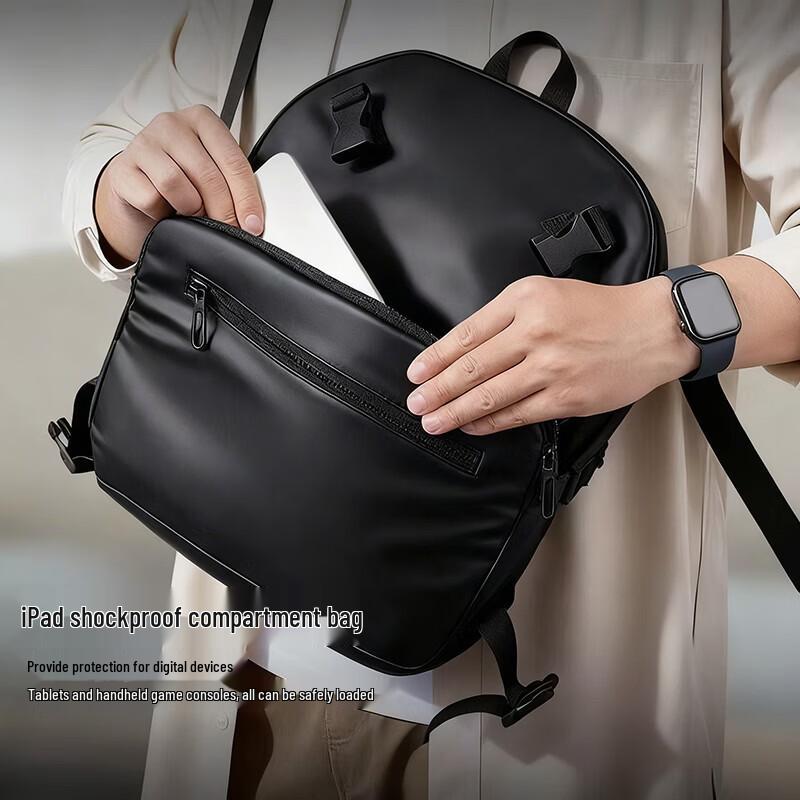 JEEP Men's Casual Commuter Messenger Bag