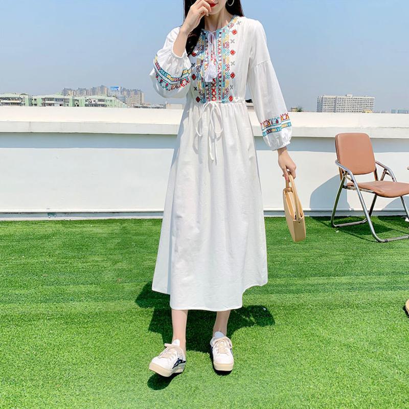 Ethnic Wind Long Dress Embroidered Cotton and Linen White Long Dress Beach Vacation Dresses for Women