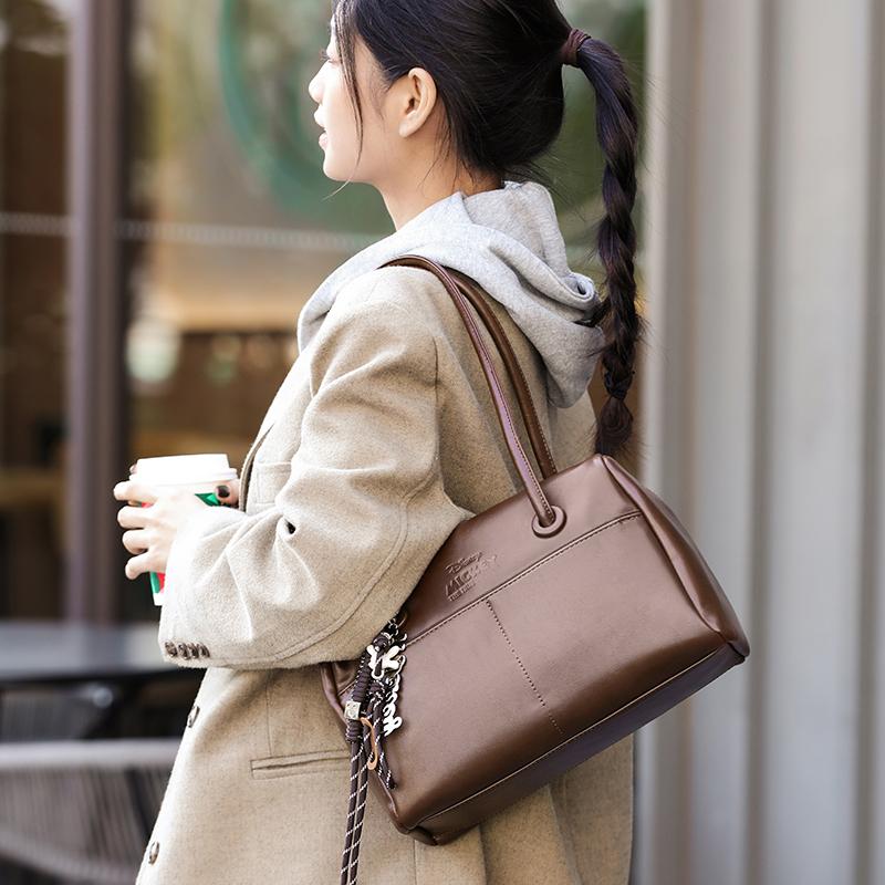 New Disney Mickey Series PU Shoulder Bag Women's Brown BMK-72193K