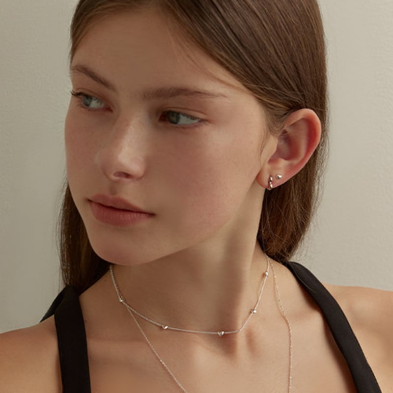 Lewe [6mm+10mm Pearl Earrings Included] Repeat Heart Necklace