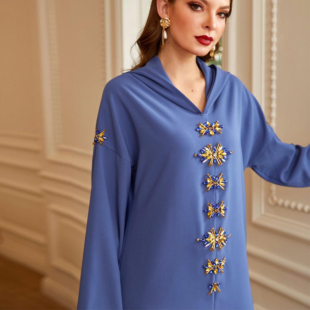 Blau-graue handgefertigte Diamant-Kapuzenrobe für muslimische Frauen