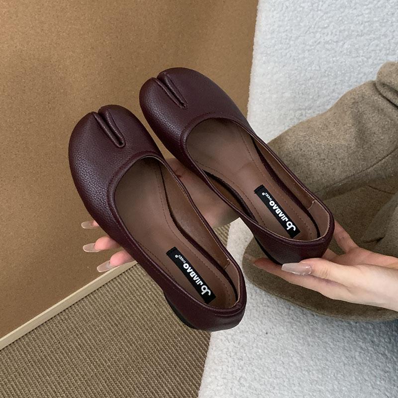 

Модная женская мягкая обувь, неглубокие женские туфли-лодочки на низком каблуке, модные туфли с необычным носком, женские туфли на каблуке, слипоны 35 красный