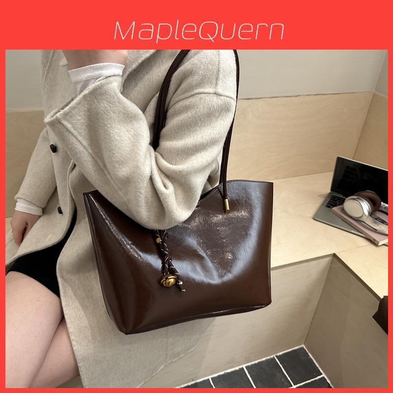 Retro Minimalist Single Shoulder Bag For Women With Large Capacity And Magnetic Closure For Daily Use